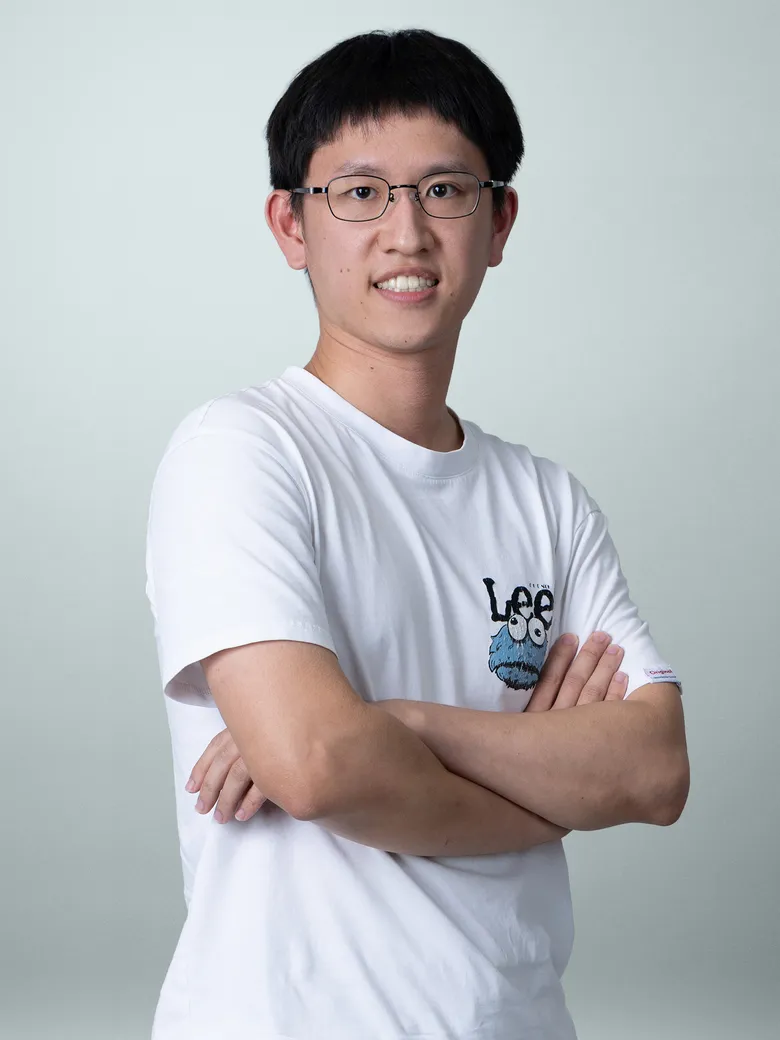 Yi Luo