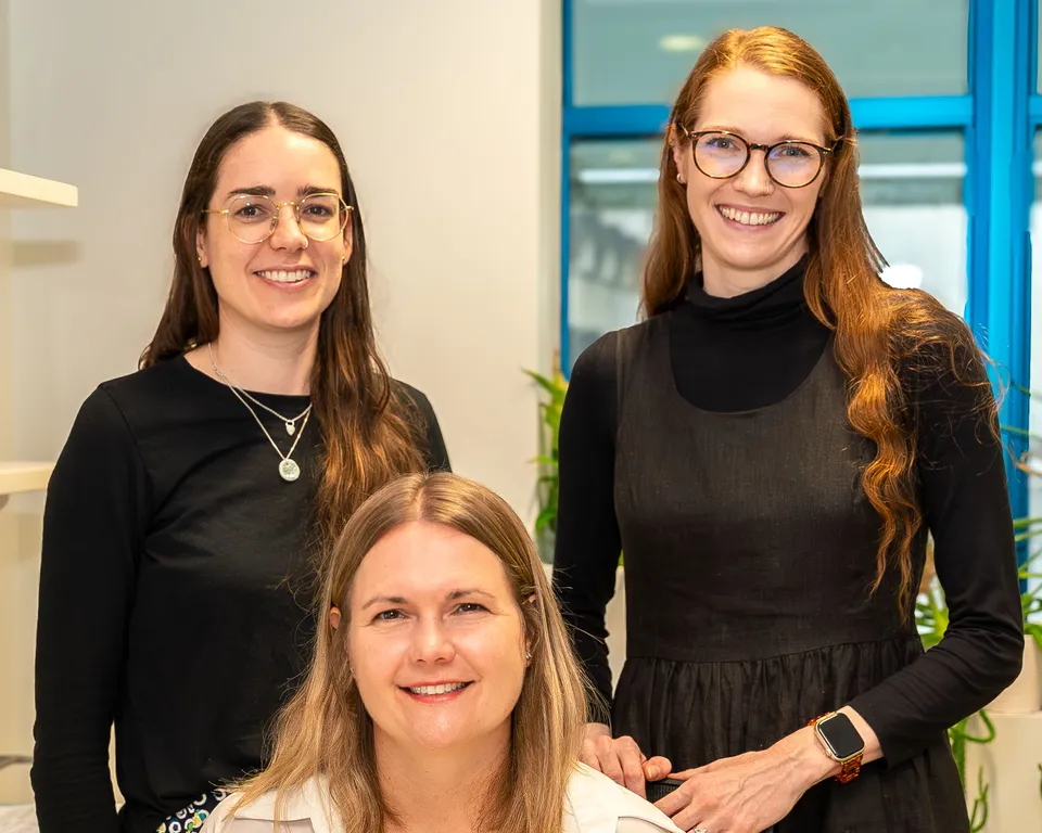 Dr Jodi Thomas (left) is co-leading the R-FIRE study, and Jessica Adsett (right), is the Project Co-ordinator.